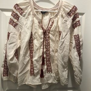 Whit and red American Eagle blouse